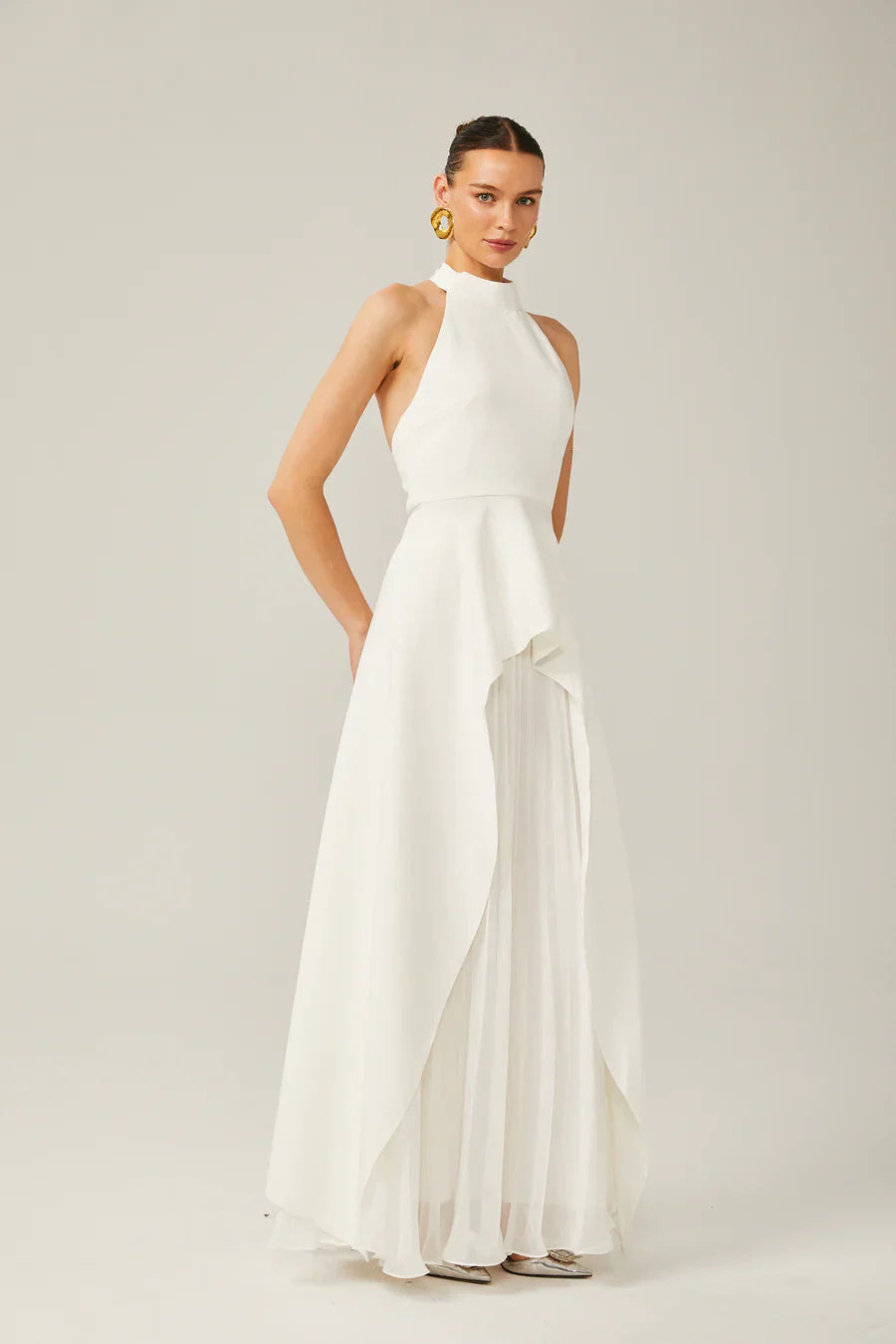 Inés - Vestido largo de capas con cuello halter
