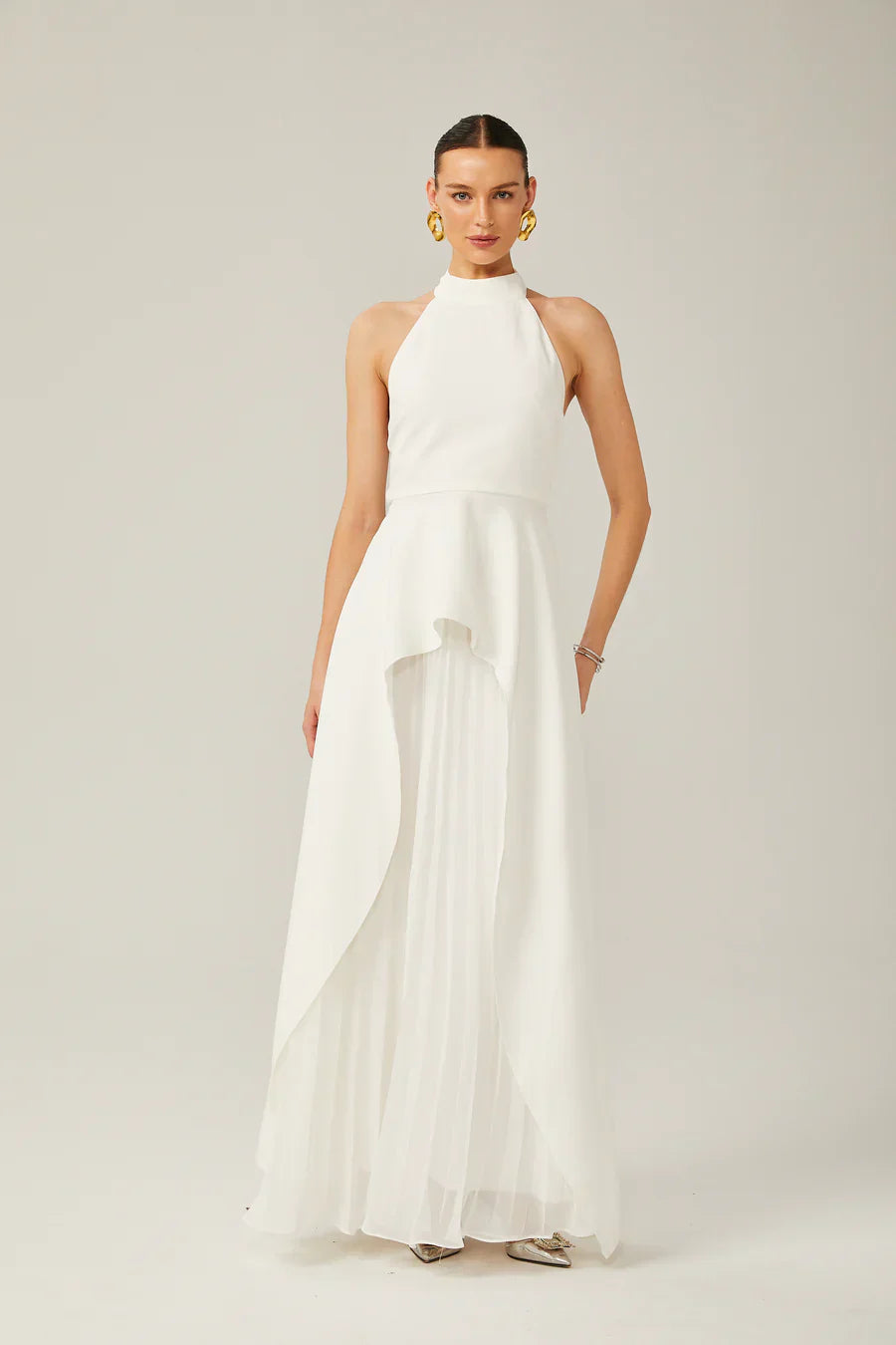 Inés - Vestido largo de capas con cuello halter