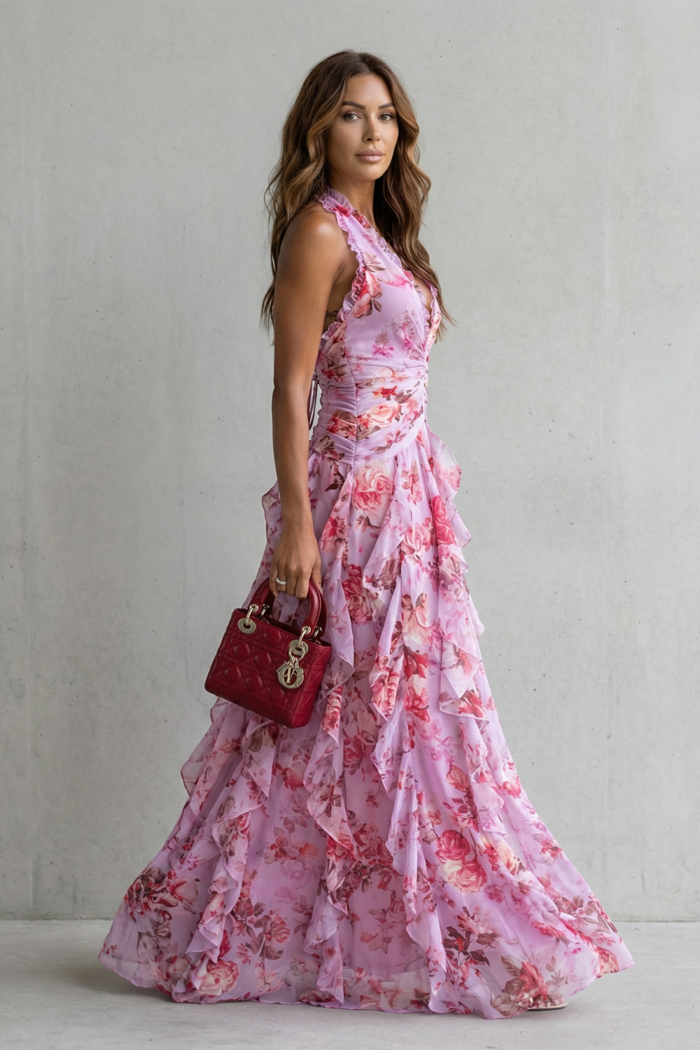 Belladina | Romántico Vestido Largo Cascada de Rosas con Escote Halter