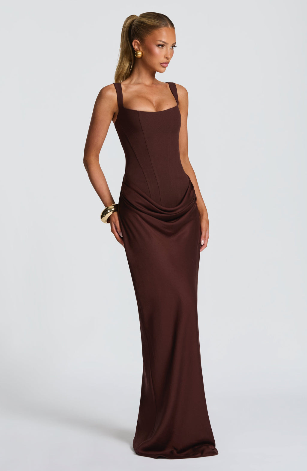 Rosa™ | Vestido con silueta fluida con corsé ajustado