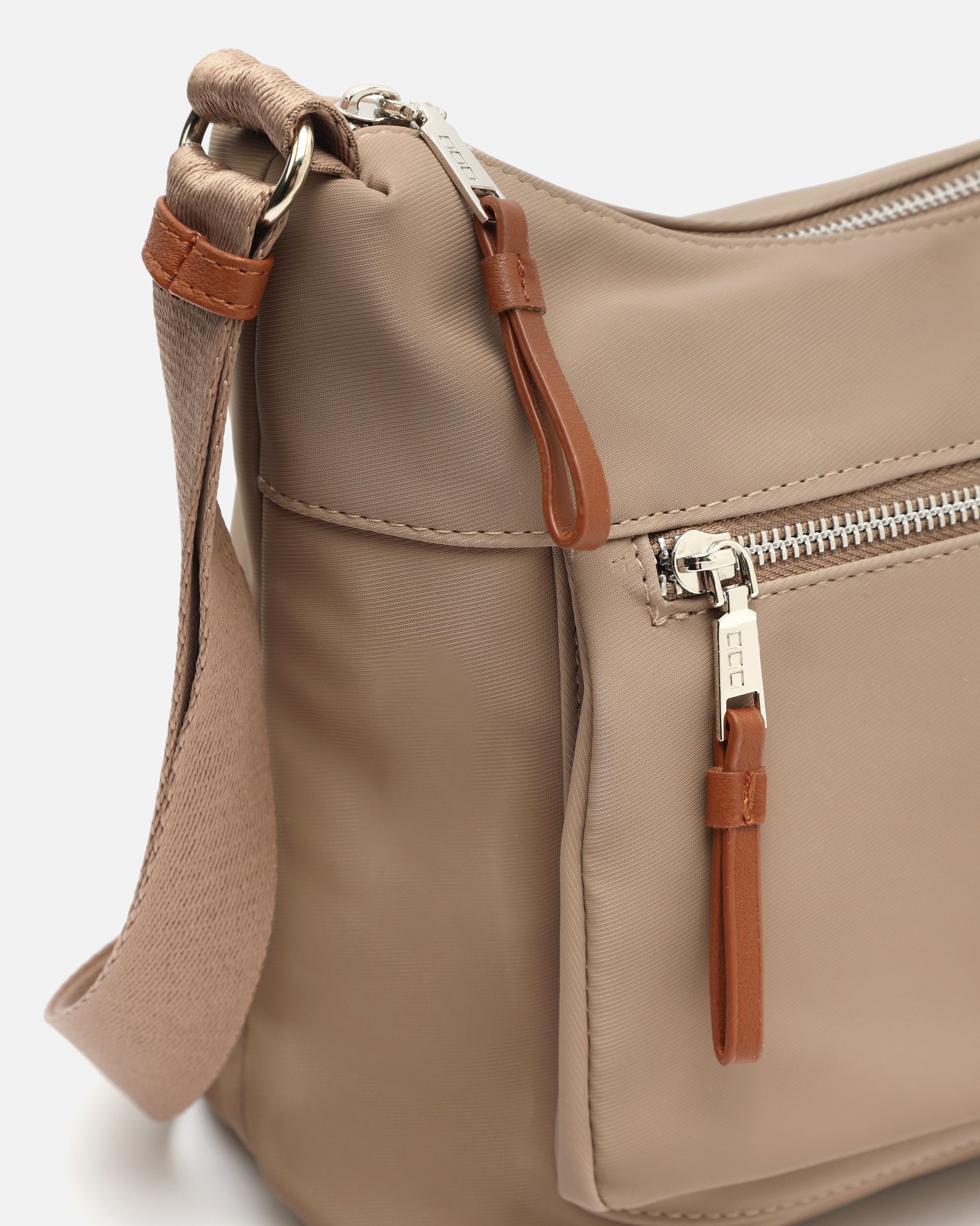 Nidia bolso bandolera en nylon