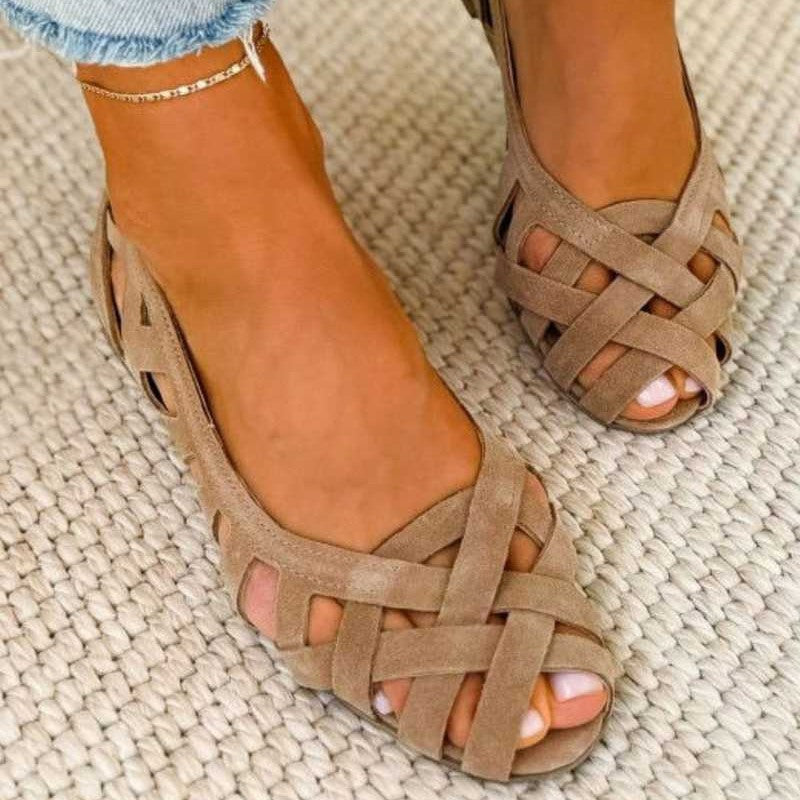 Cross-Border Hollow Bird's Nest Sandals for Women, Summer Fashion Flat Hollow Breathable Clogs, Non-Slip Beach Fashion Shoes