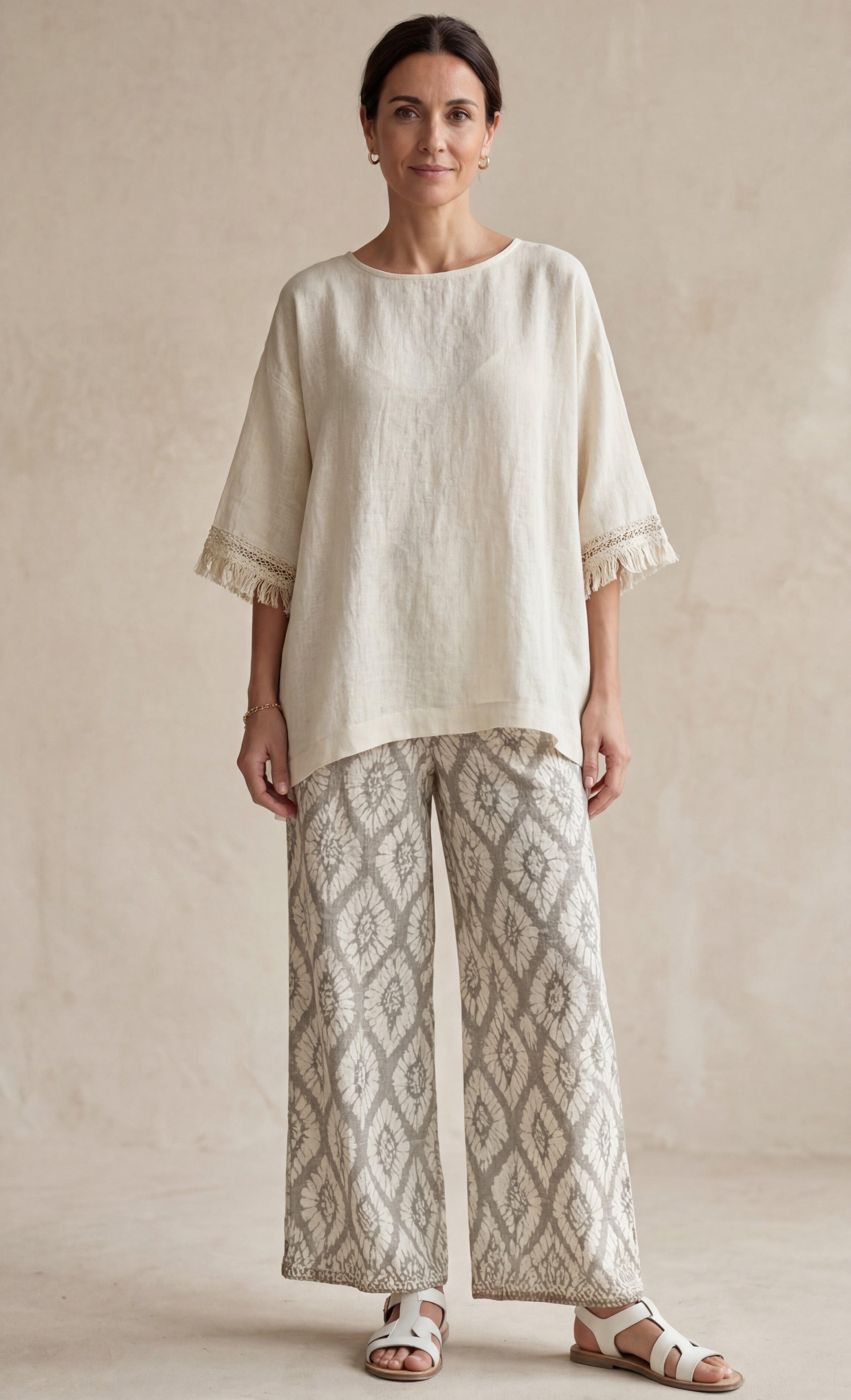 Ilaria • Top sofisticado y pantalones casual