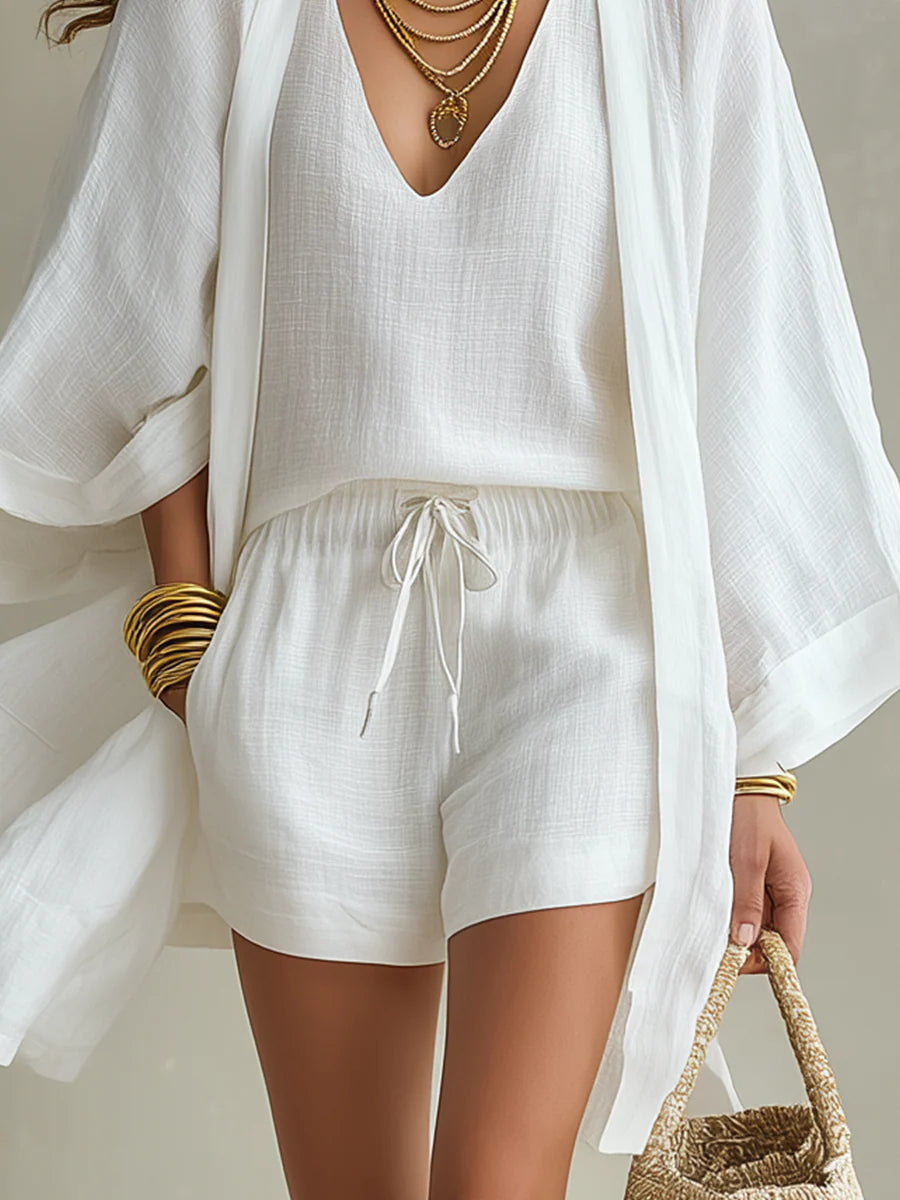 Carla | Conjunto de tres piezas: cárdigan holgado y shorts con cordón