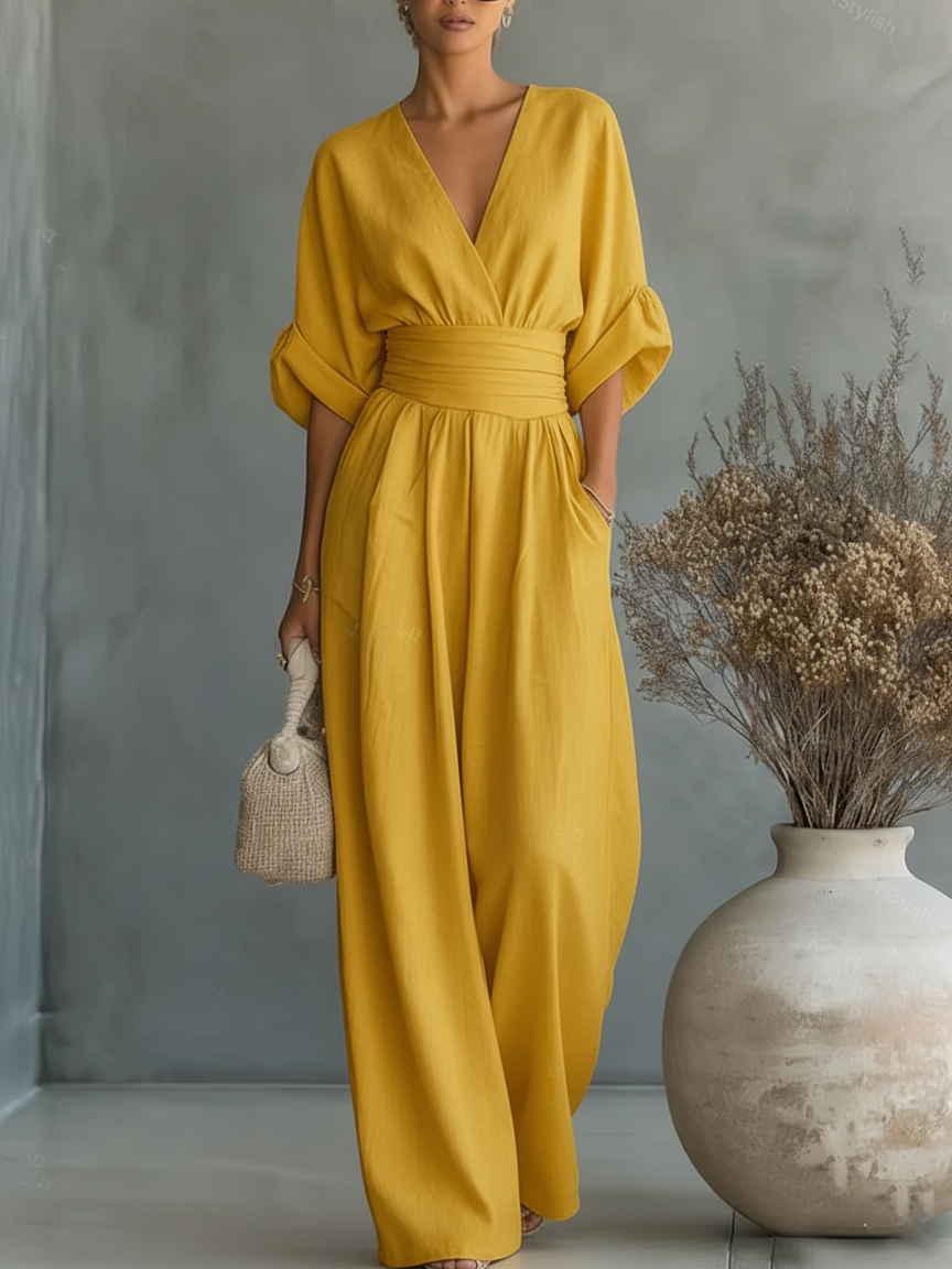 Essential • Mono elegante con escote en V y talle alto