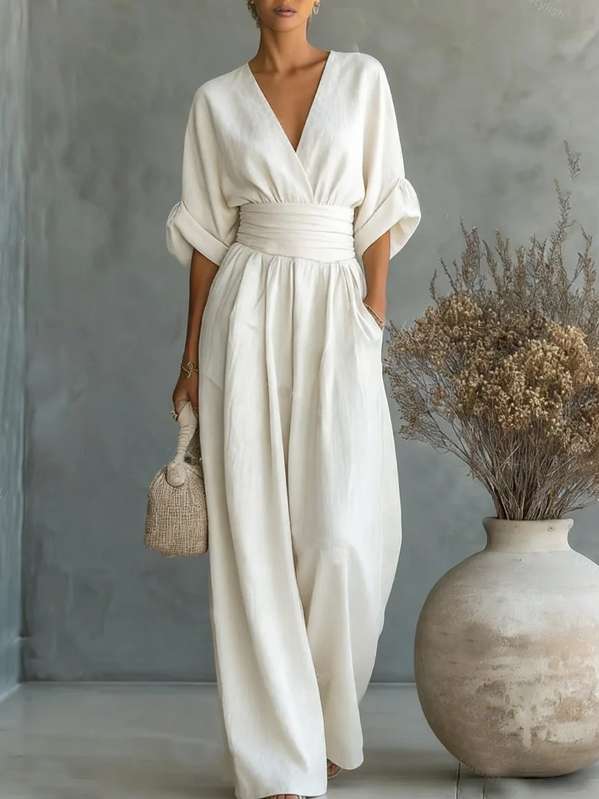 Essential • Mono elegante con escote en V y talle alto