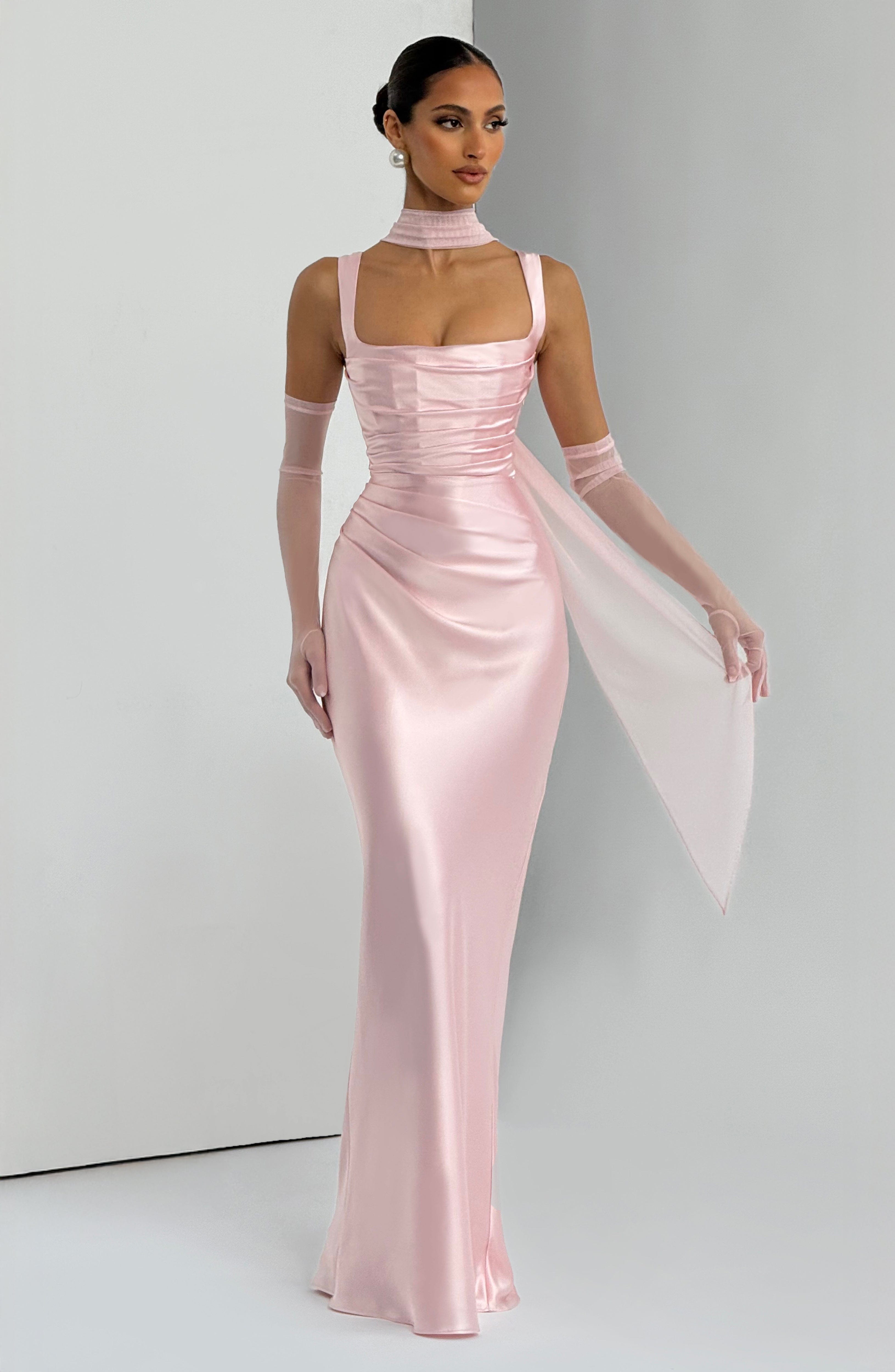 Vestido Silvia ™ | Elegancia satinada con estructura refinada