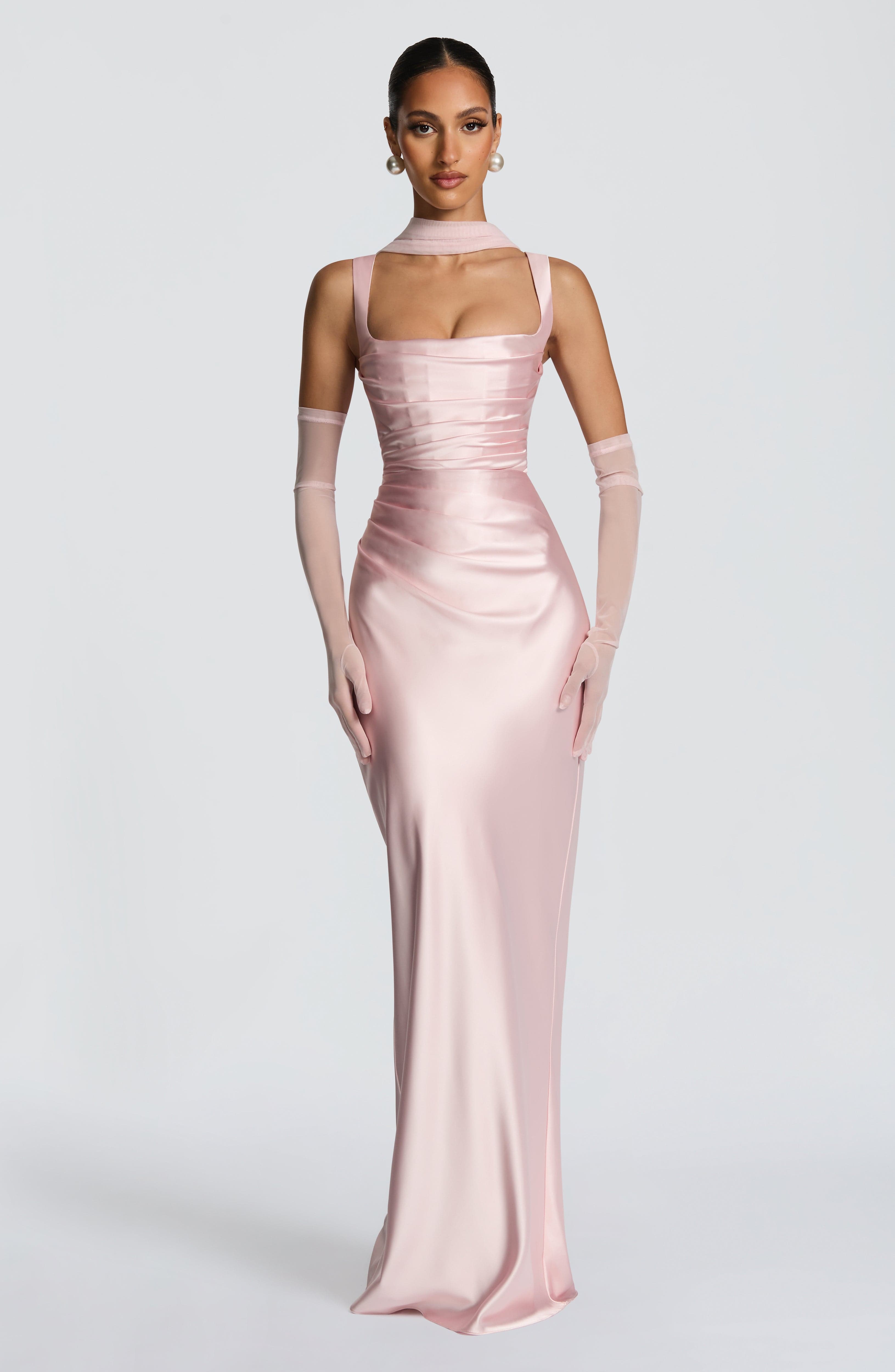 Vestido Silvia ™ | Elegancia satinada con estructura refinada