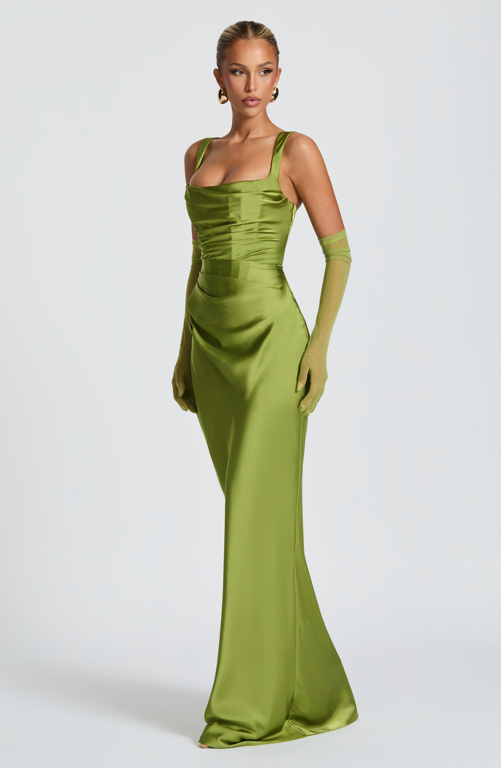 Vestido Silvia ™ | Elegancia satinada con estructura refinada