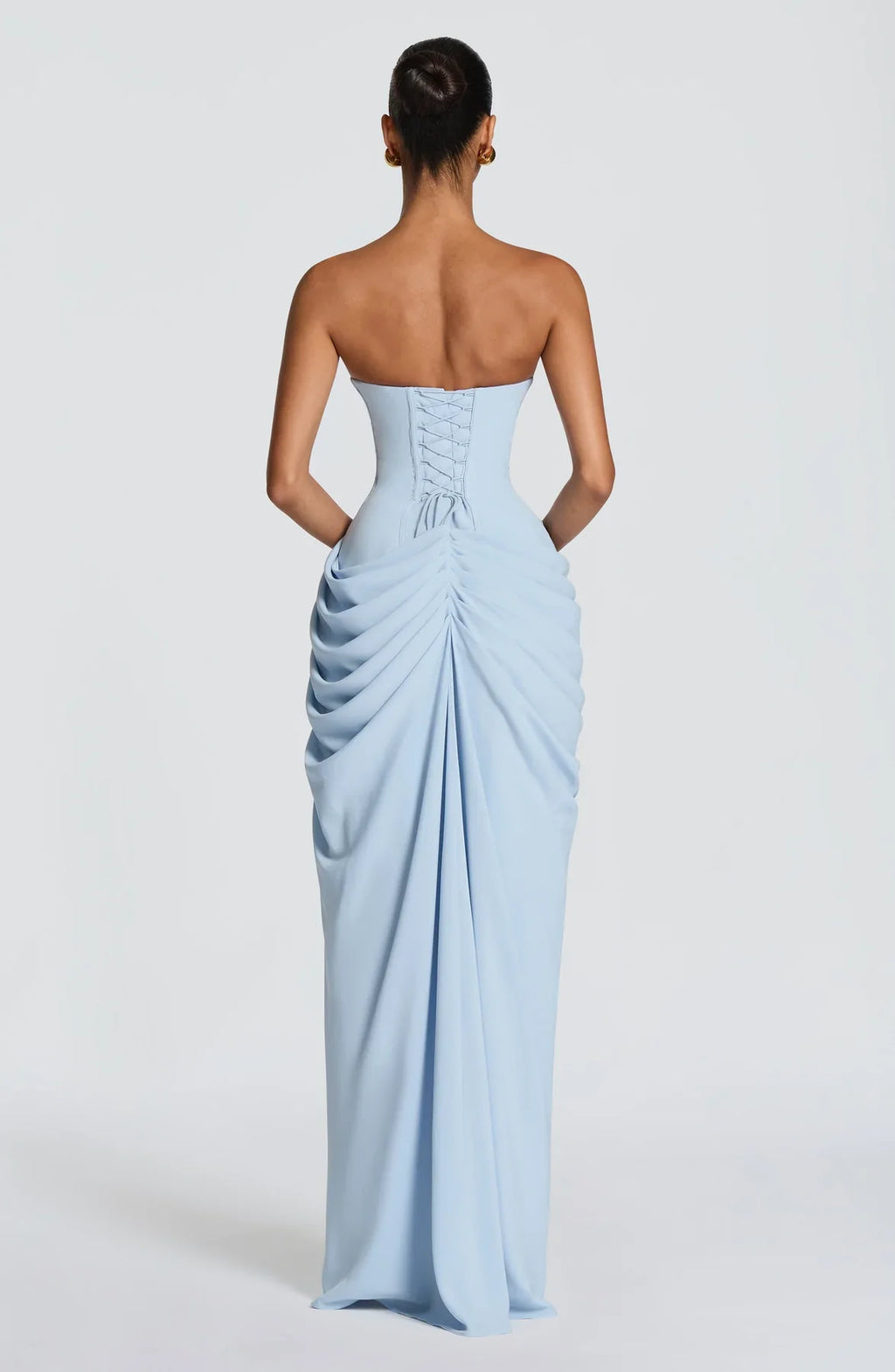 SKY - Elegancia escultural que define tu figura para mujer.