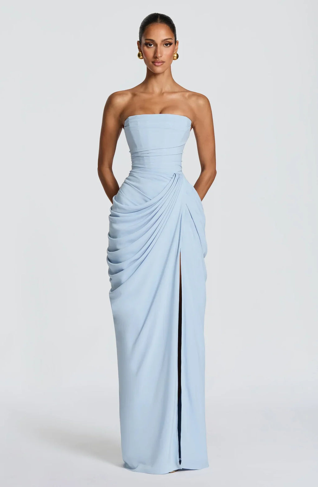 SKY - Elegancia escultural que define tu figura para mujer.