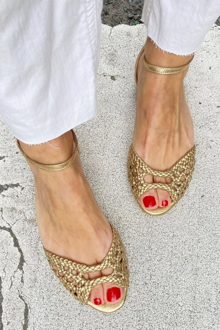 Sandalias con tira al tobillo