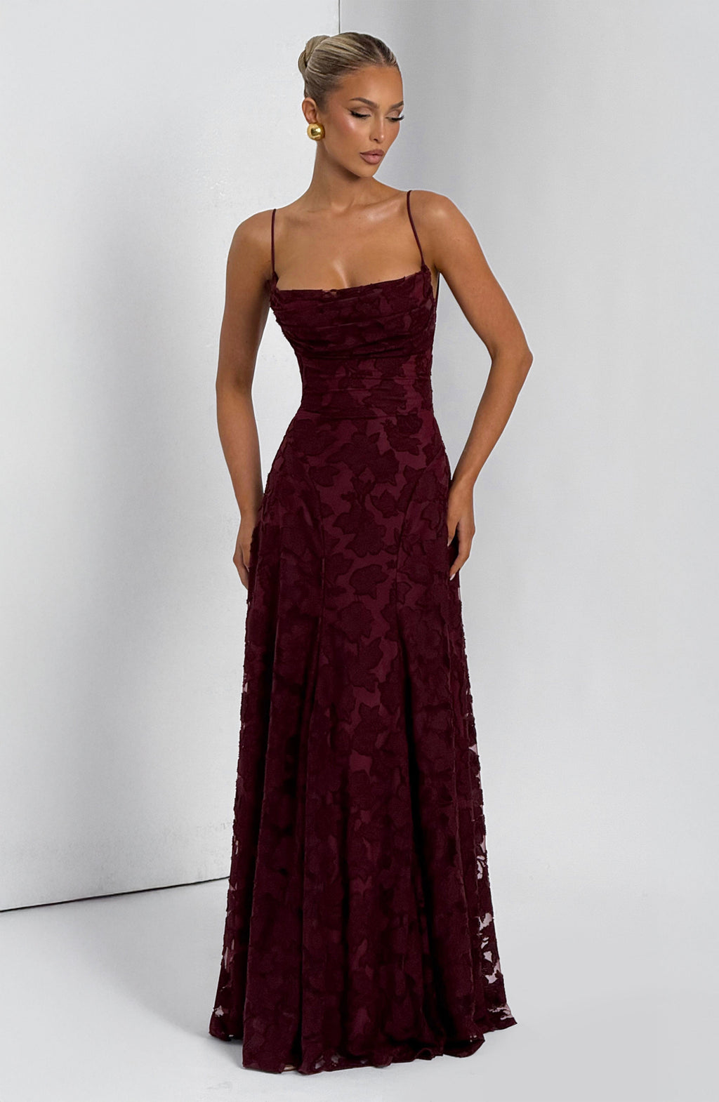 Vestido Manuela™ | Elegancia fluida con acabado sofisticado