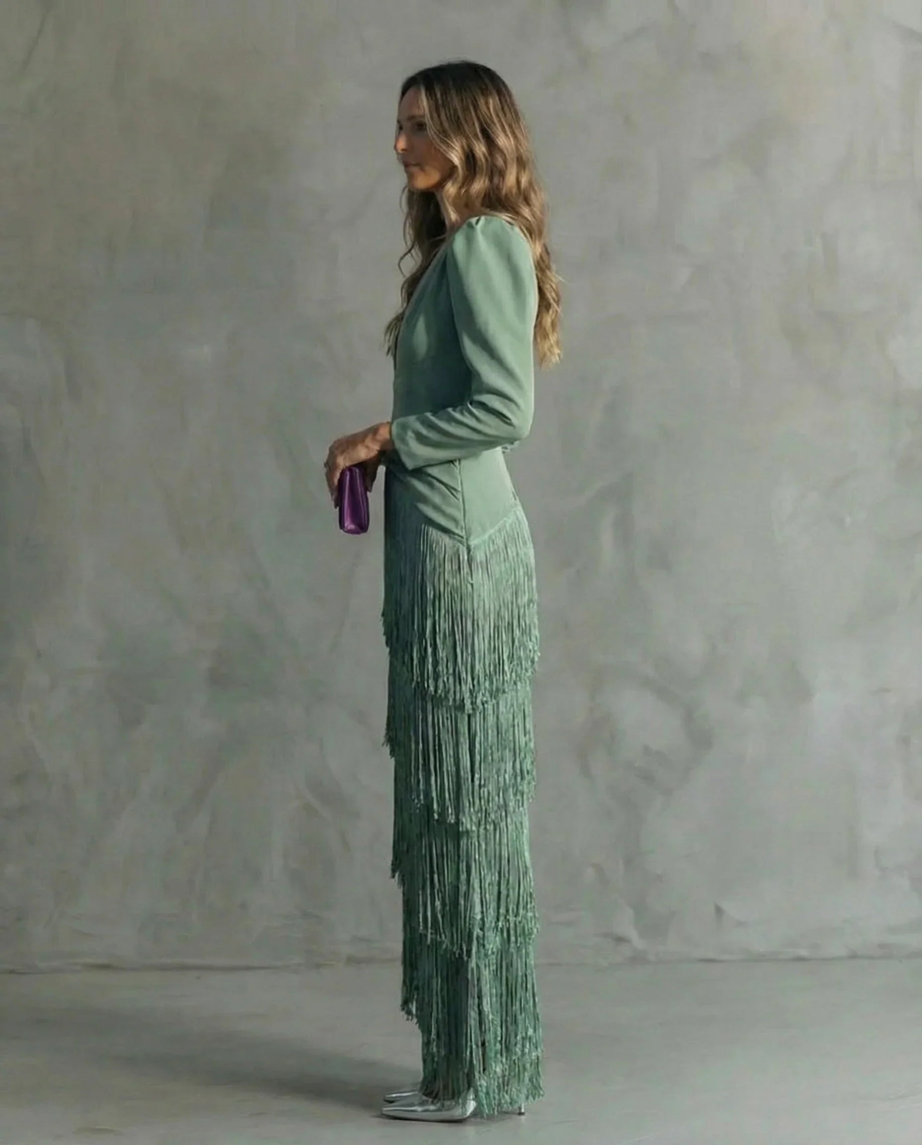 Clara™ | Vestido midi elegante con mangas de flecos