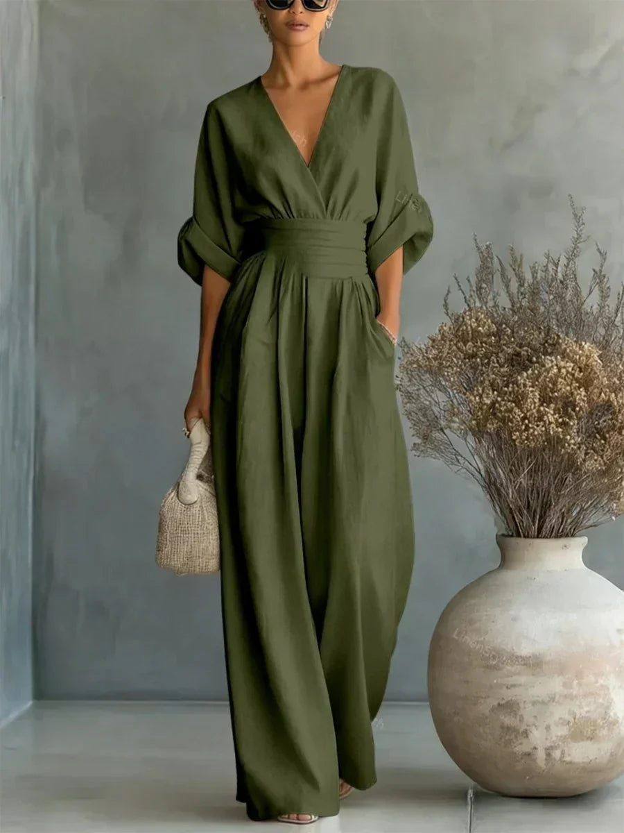 Essential • Mono elegante con escote en V y talle alto